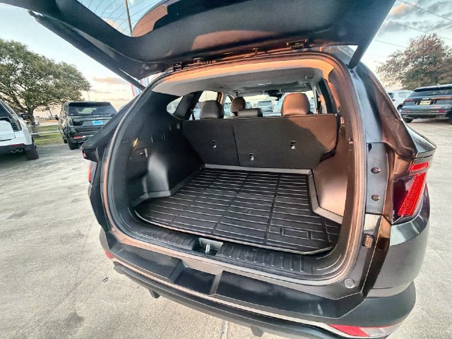 Used 2024 Hyundai Tucson SEL w/ Convenience Package FWD image 25