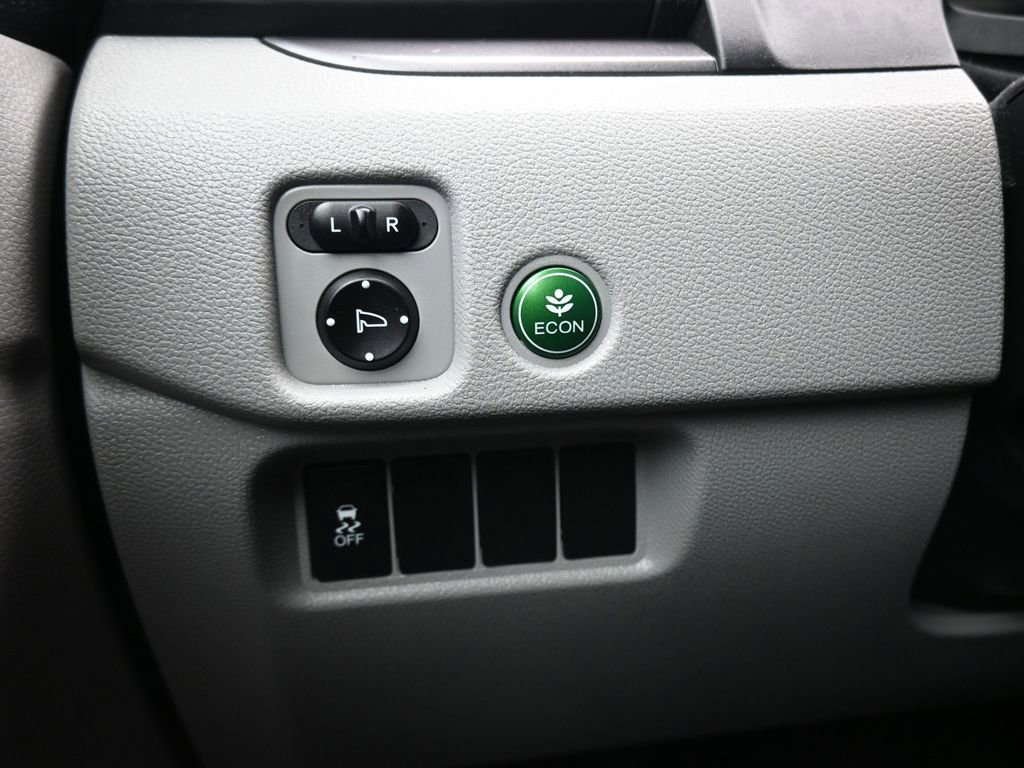 Used 2017 Honda Pilot LX image 24