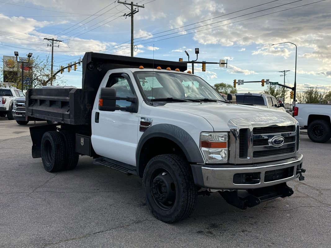 Used 2008 Ford F550 4x4 Regular Cab Super Duty image 4