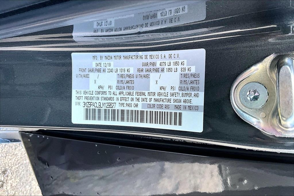 Used 2020 MAZDA MAZDA3 Sedan w/ Select Package FWD image 16