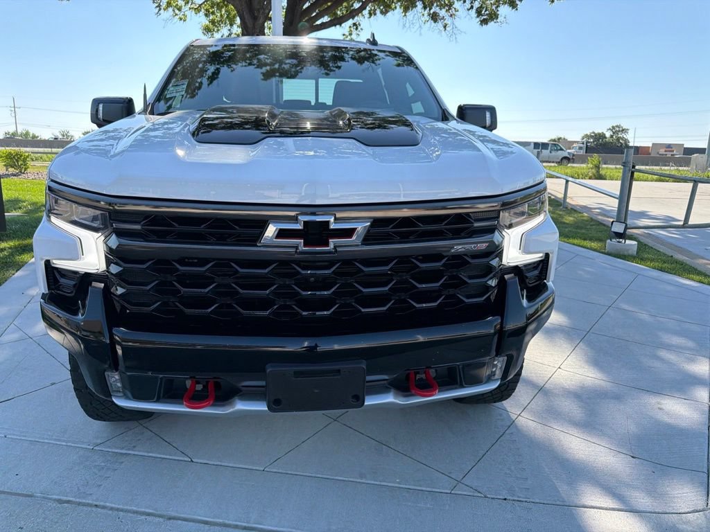 Used 2023 Chevrolet Silverado 1500 ZR2 w/ Technology Package AWD/4WD image 13