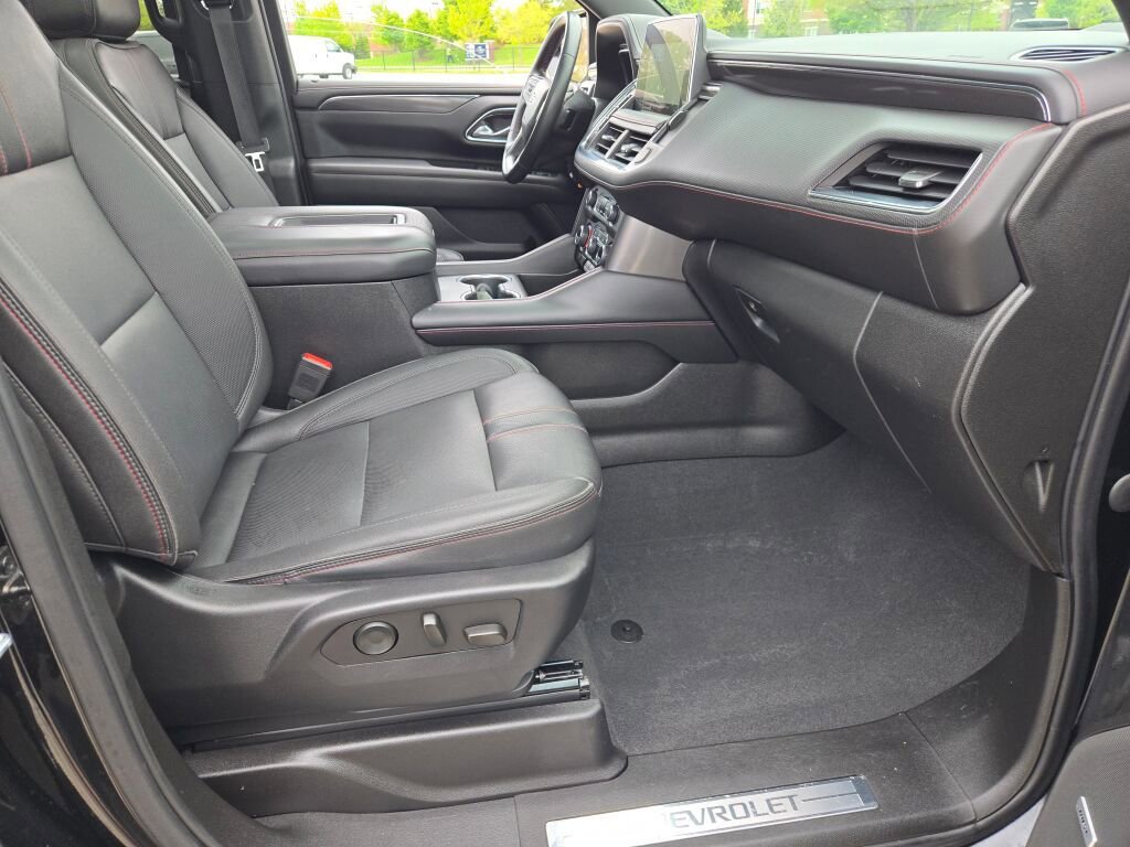 Used 2023 Chevrolet Tahoe RST AWD/4WD image 6