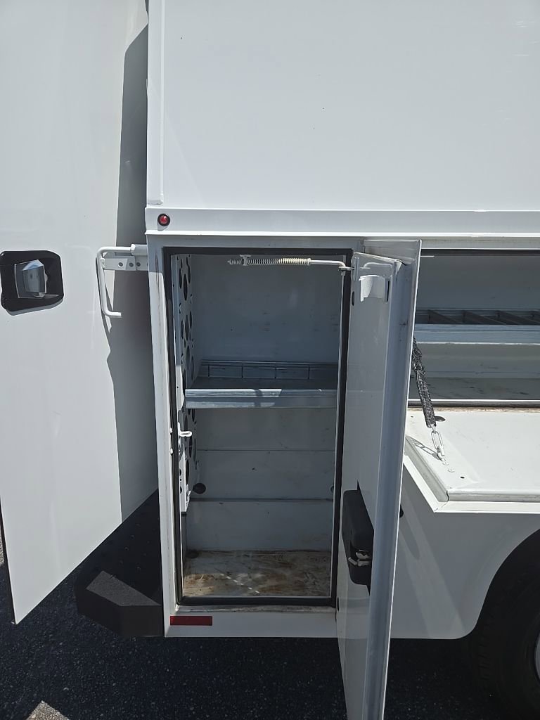 Used 2023 Ford E-350 and Econoline 350 Super Duty w/ Power Windows & Locks Group RWD image 16