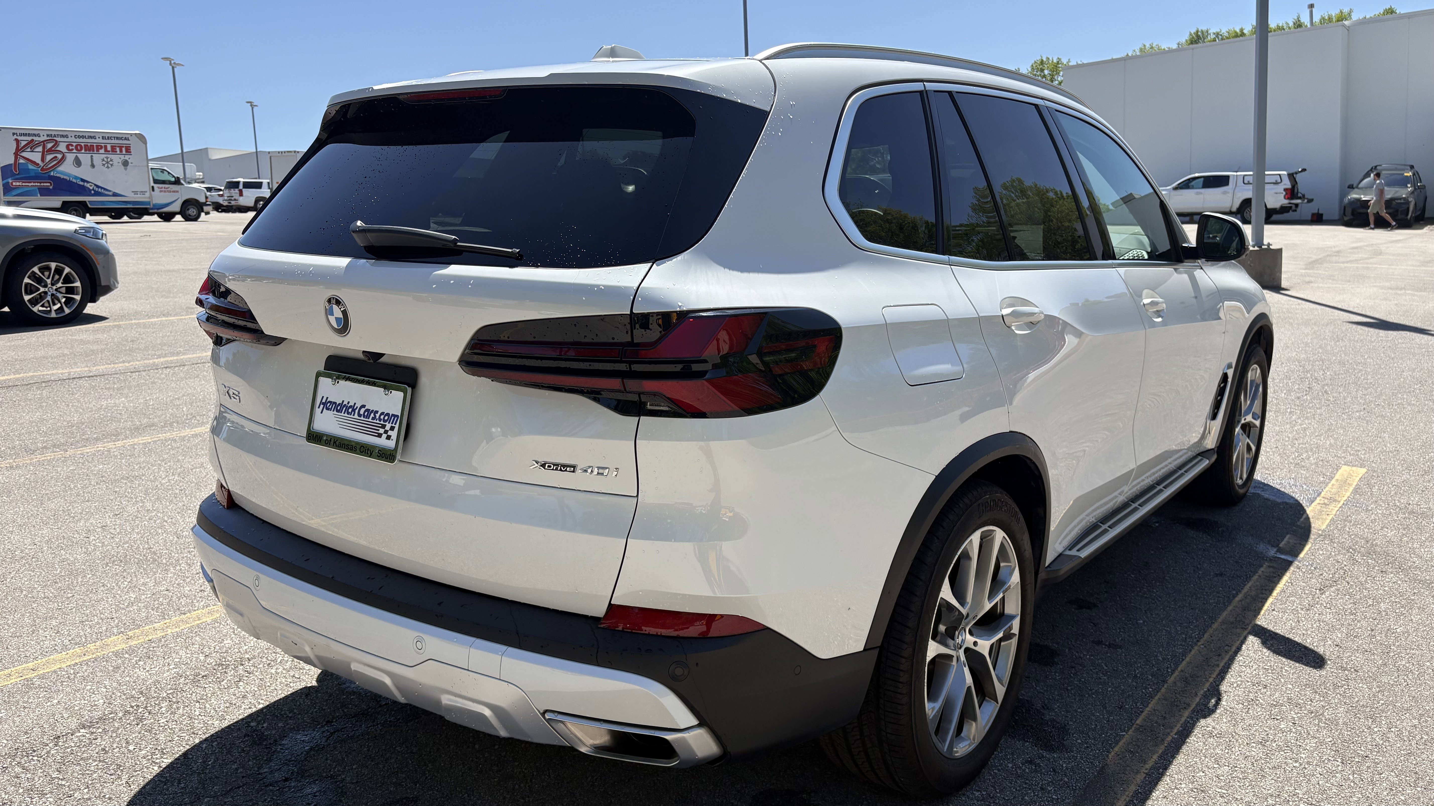 Certified 2025 BMW X5 xDrive40i w/ Climate Comfort Package AWD/4WD image 10