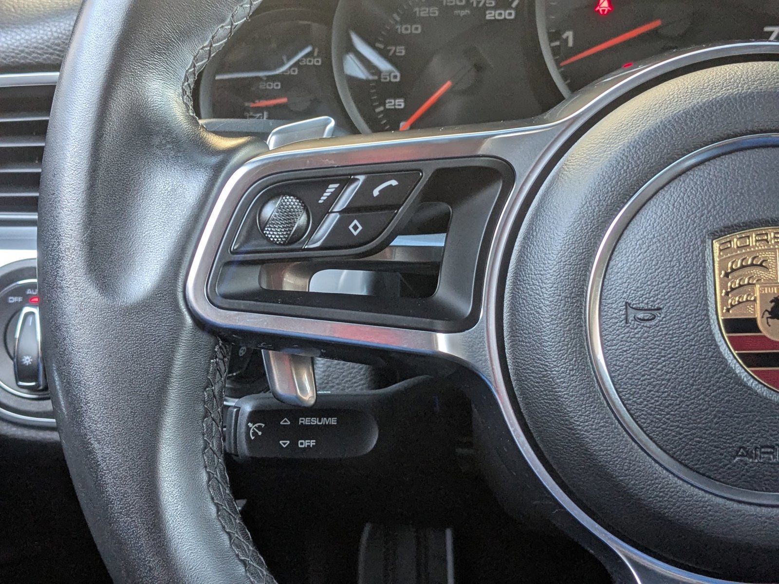 Used 2017 Porsche 911 Carrera S image 18