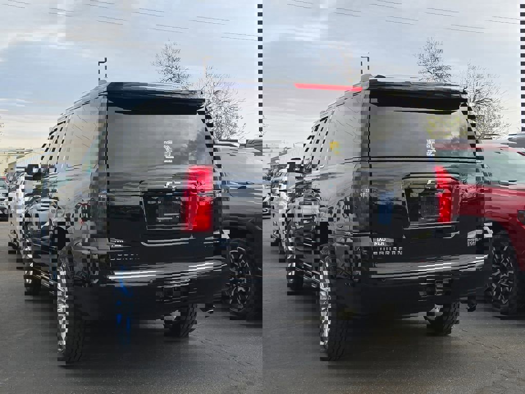 Used 2019 Chevrolet Suburban Premier w/ Premier Plus Edition image 10