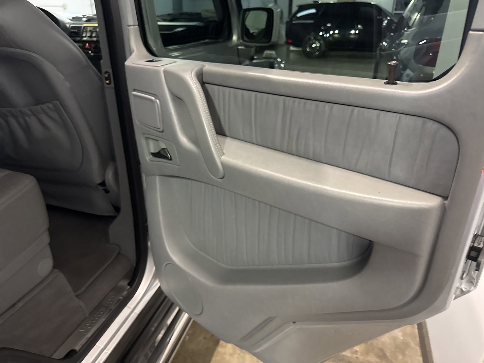 Used 2007 Mercedes-Benz G 500 image 26