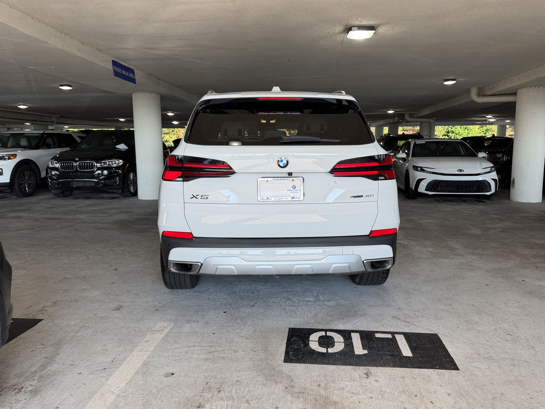 Certified 2024 BMW X5 sDrive40i w/ Parking Assistance Package RWD image 9