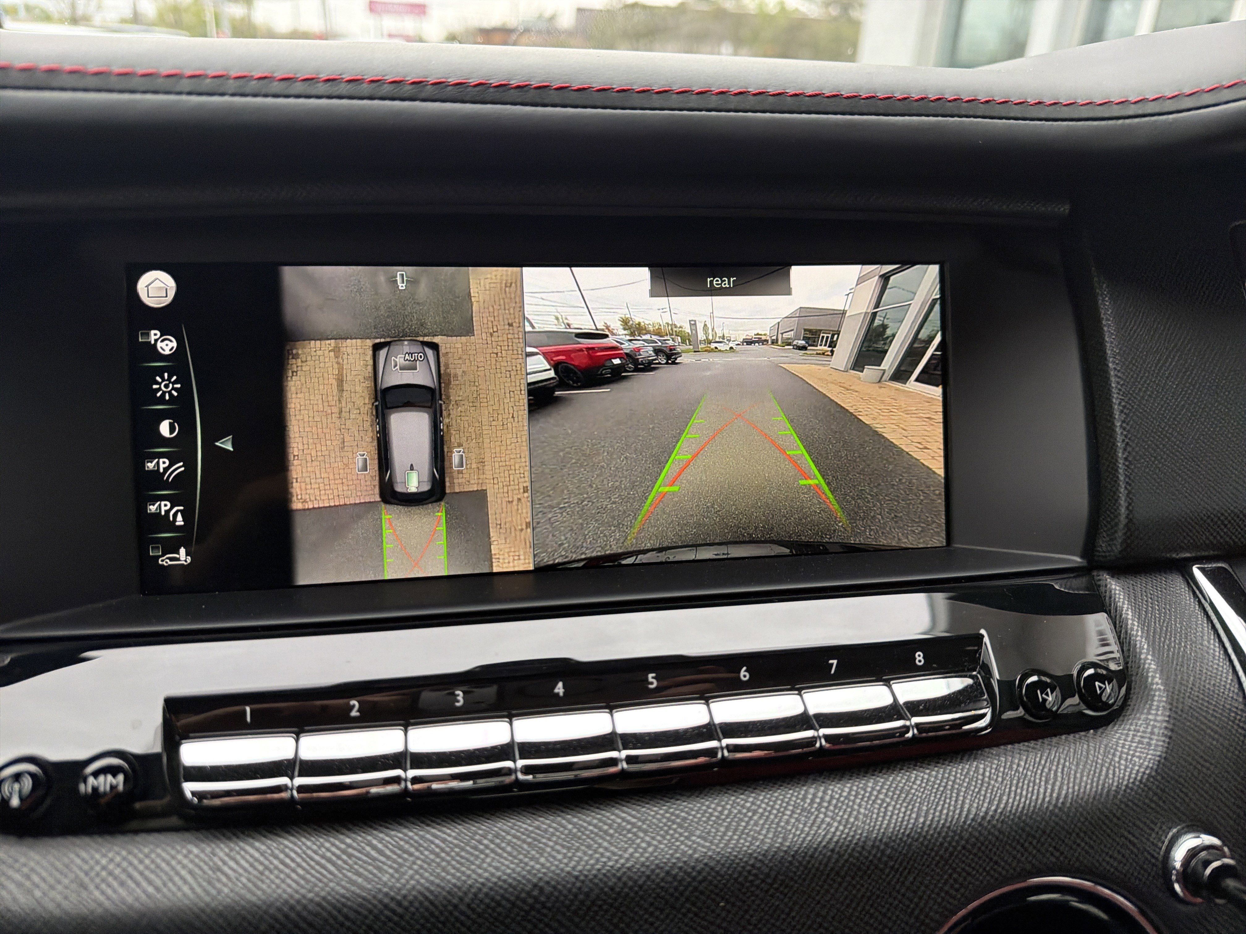 Certified 2023 Rolls-Royce Cullinan w/ Cullinan Package image 13