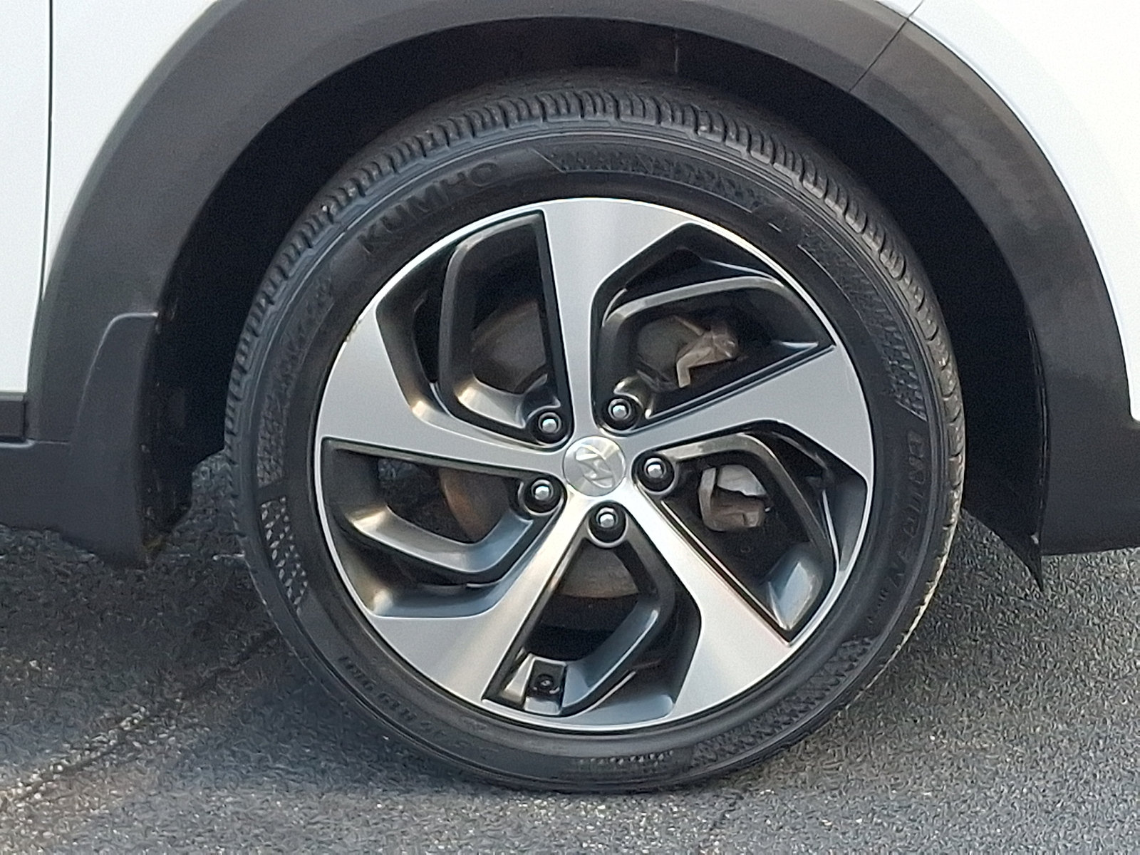 Used 2016 Hyundai Tucson Sport AWD/4WD image 8