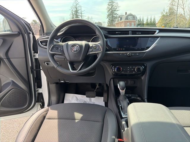 Used 2023 Buick Encore GX Preferred w/ Cold Weather Comfort Package AWD/4WD image 16