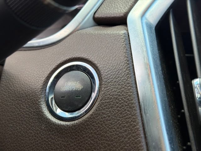 Used 2016 Cadillac SRX Luxury w/ Driver Awareness Package FWD image 26