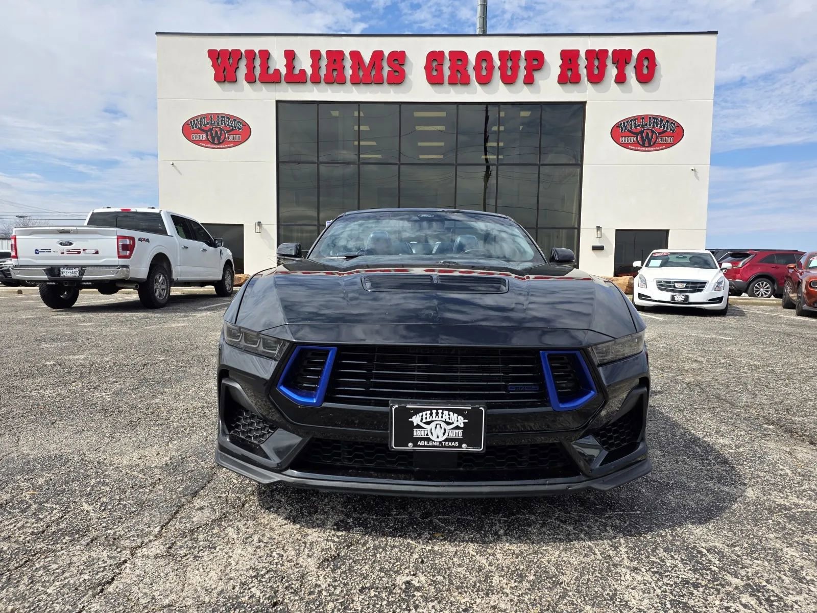 Used 2025 Ford Mustang GT Premium w/ GT Performance Package image 2