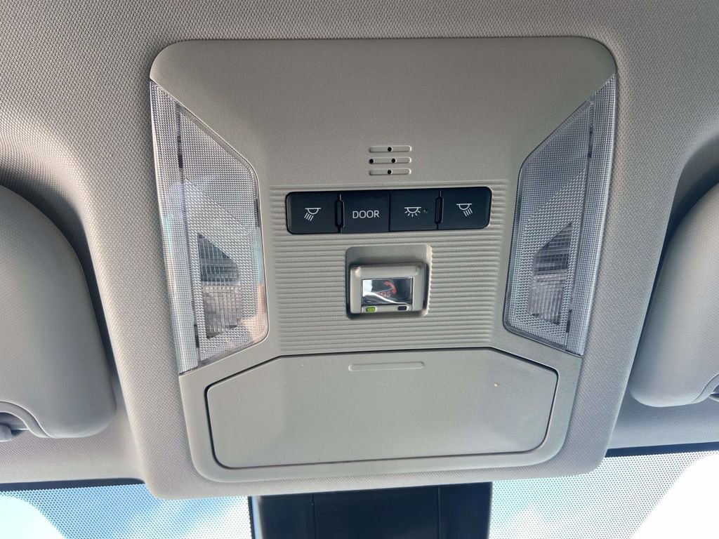 Used 2025 Toyota RAV4 LE FWD image 21