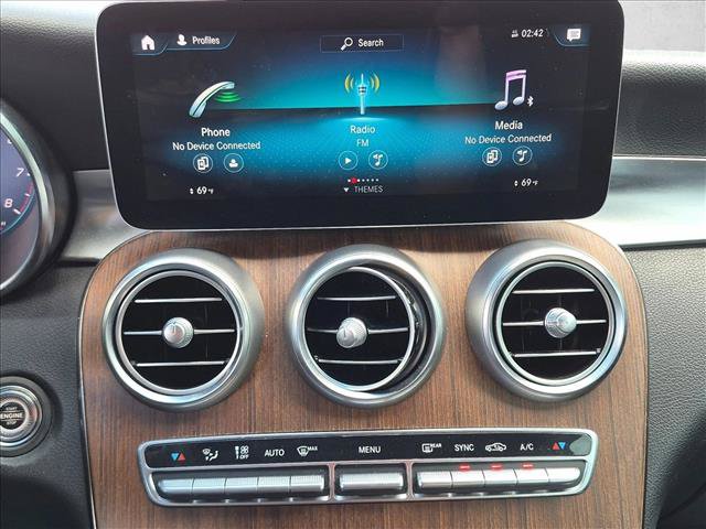 Used 2020 Mercedes-Benz GLC 300 image 12