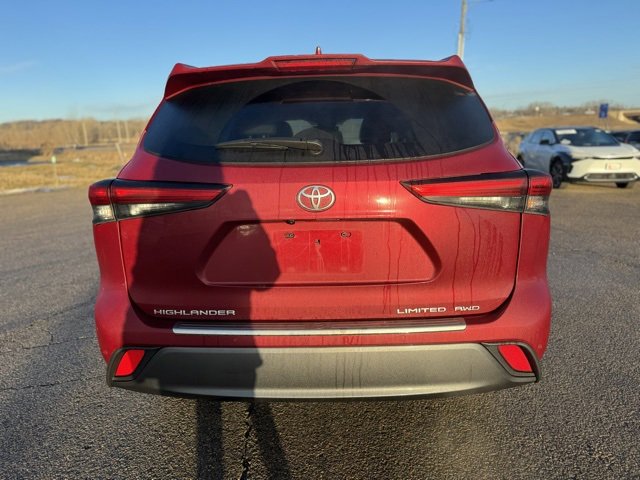 Certified 2022 Toyota Highlander Limited image 15