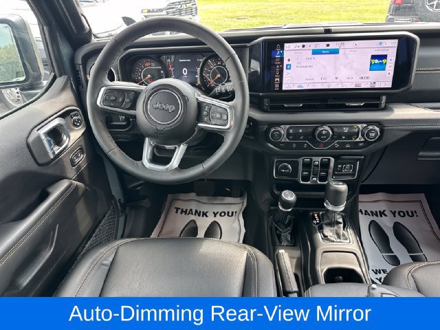 New 2026 Jeep Wrangler Unlimited Sahara w/ Safety Group AWD/4WD image 18