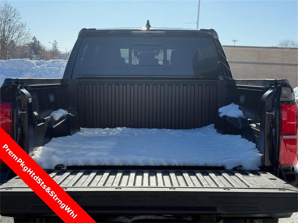Used 2024 Toyota Tacoma TRD Sport image 5