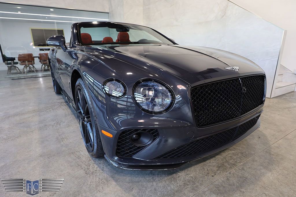 Used 2022 Bentley Continental GT image 9