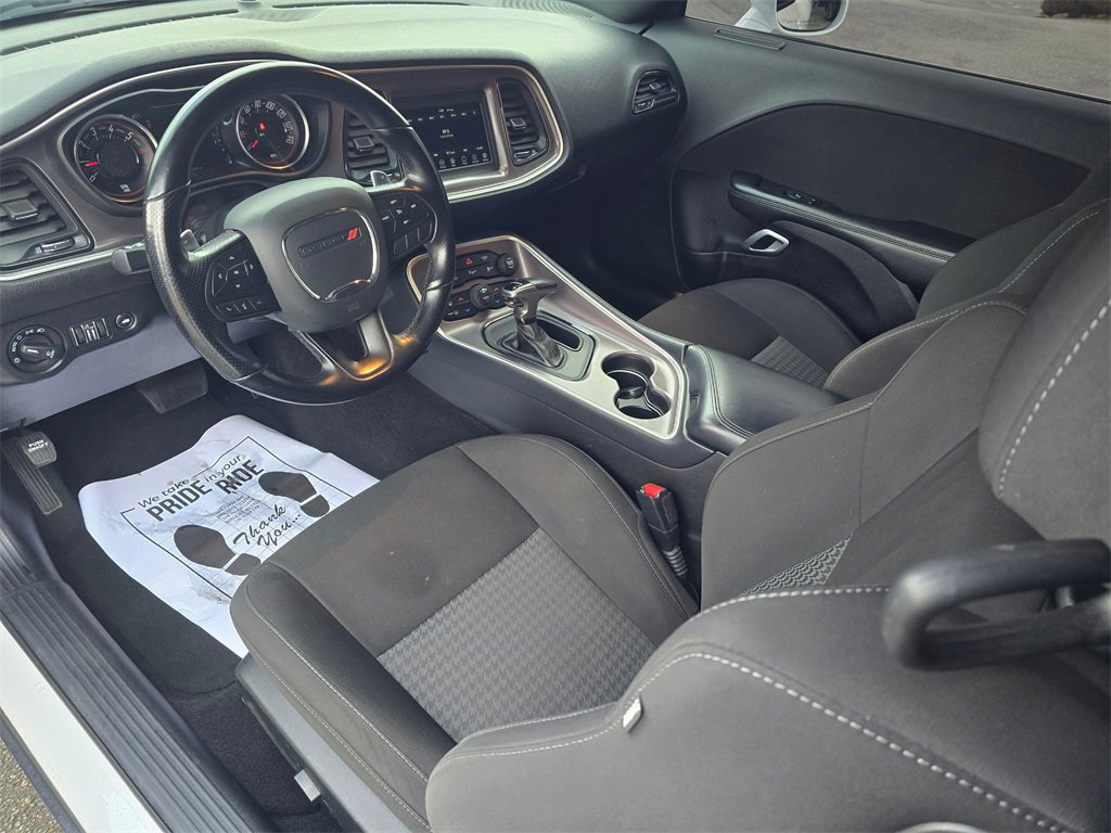 Used 2022 Dodge Challenger R/T image 20