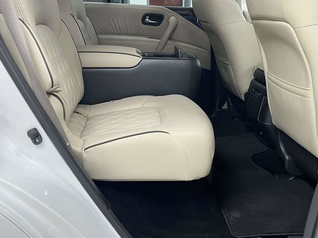 Used 2024 Nissan Armada Platinum w/ Captain's Chairs Package RWD image 29