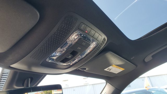 Used 2023 Mercedes-Benz GLB 250 4MATIC image 18