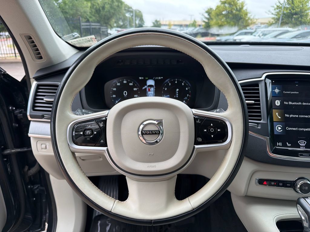 Used 2022 Volvo XC90 T5 Momentum w/ Protection Package Premier AWD/4WD image 23