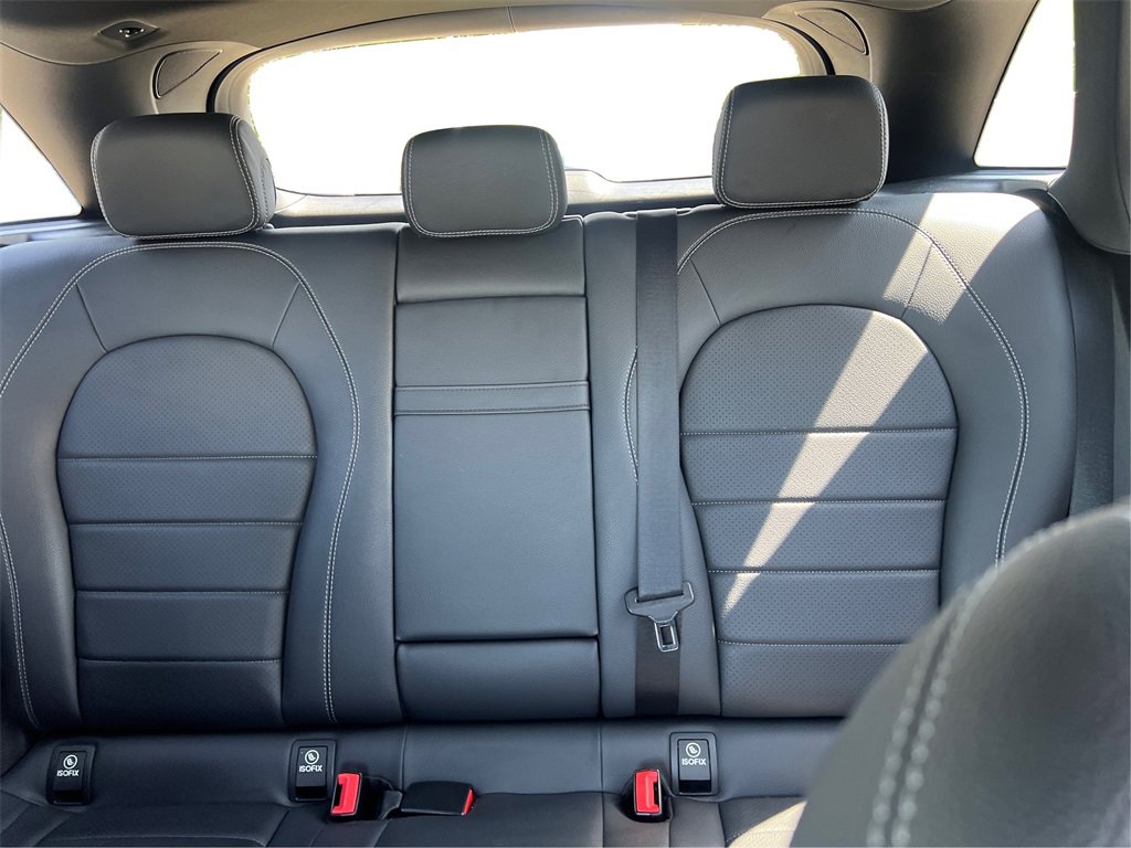 Used 2019 Mercedes-Benz GLC 300 4MATIC w/ Multimedia Package image 15