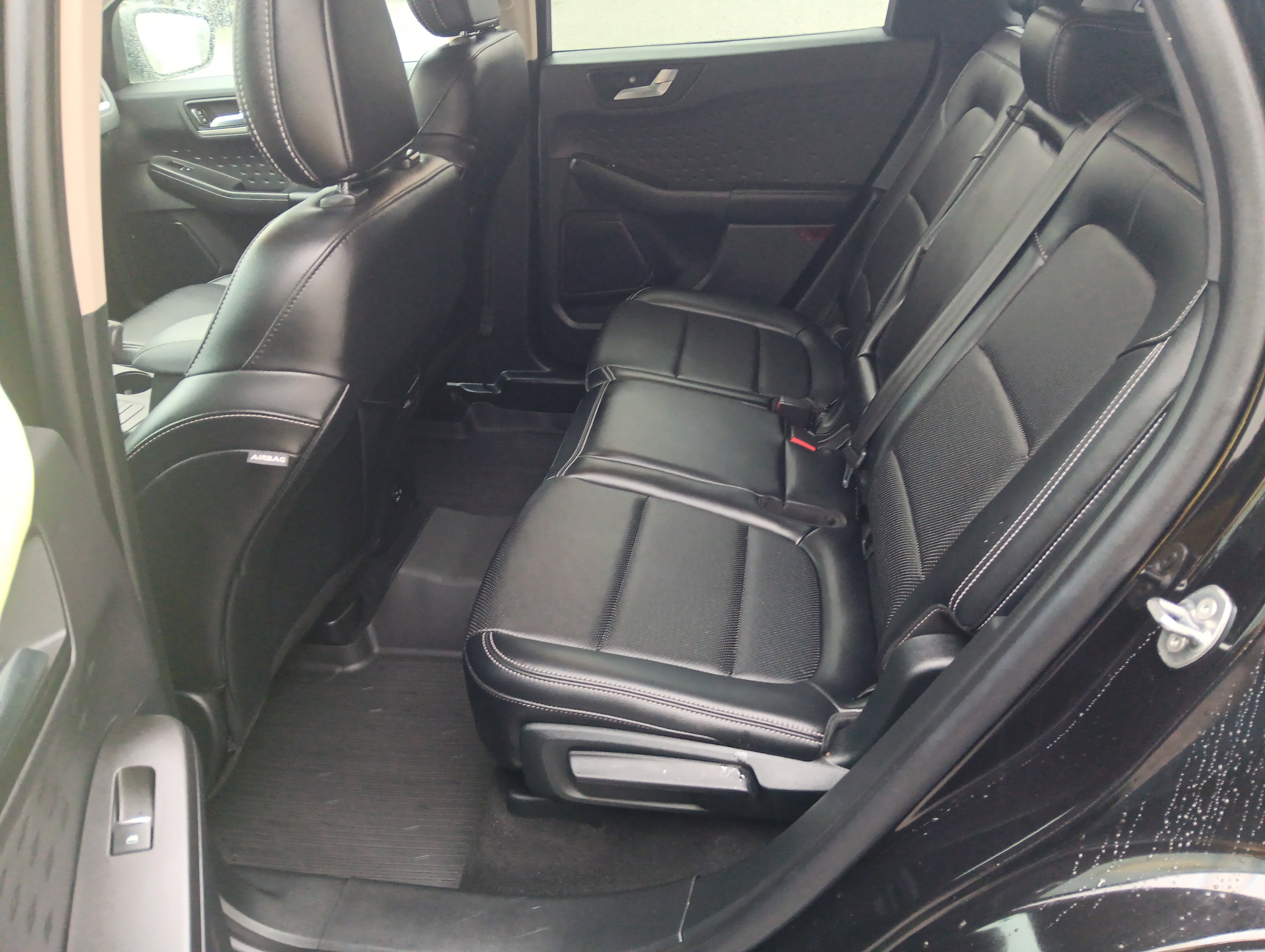 Used 2020 Ford Escape SEL image 16