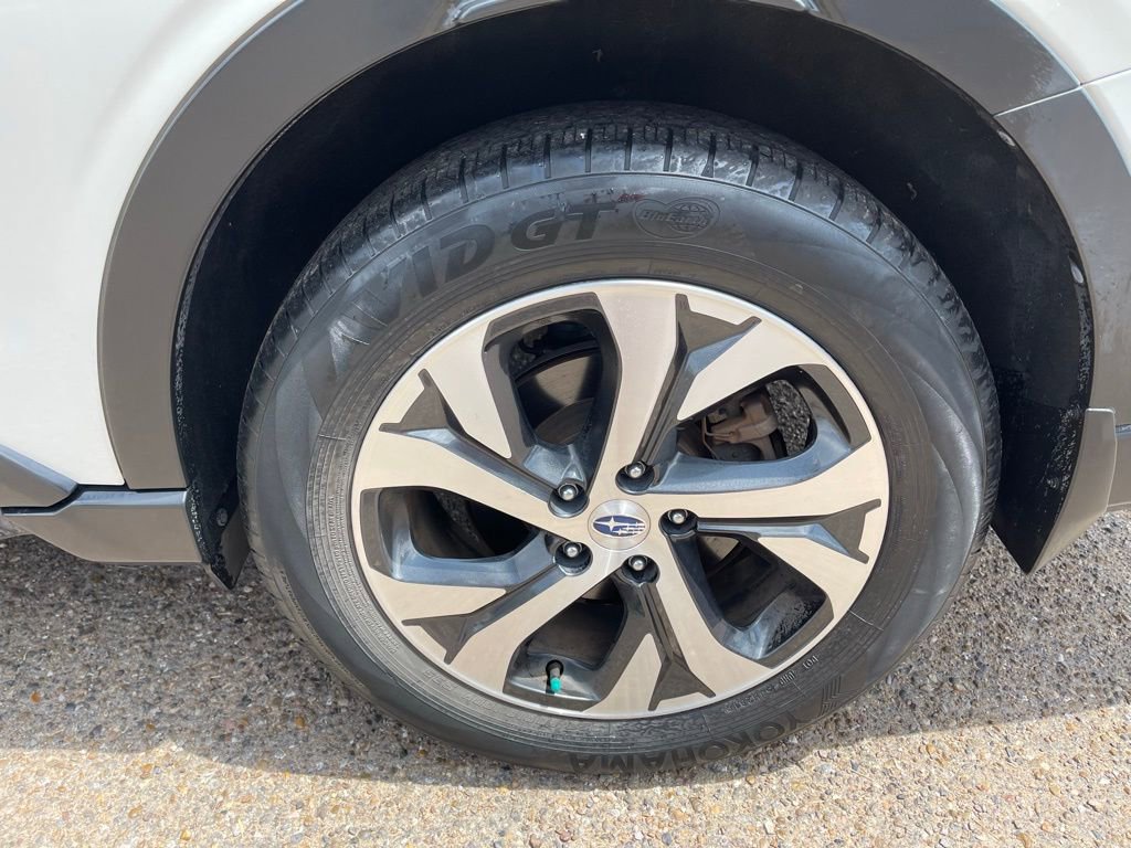 Used 2020 Subaru Outback Limited w/ Popular Package #2 image 24