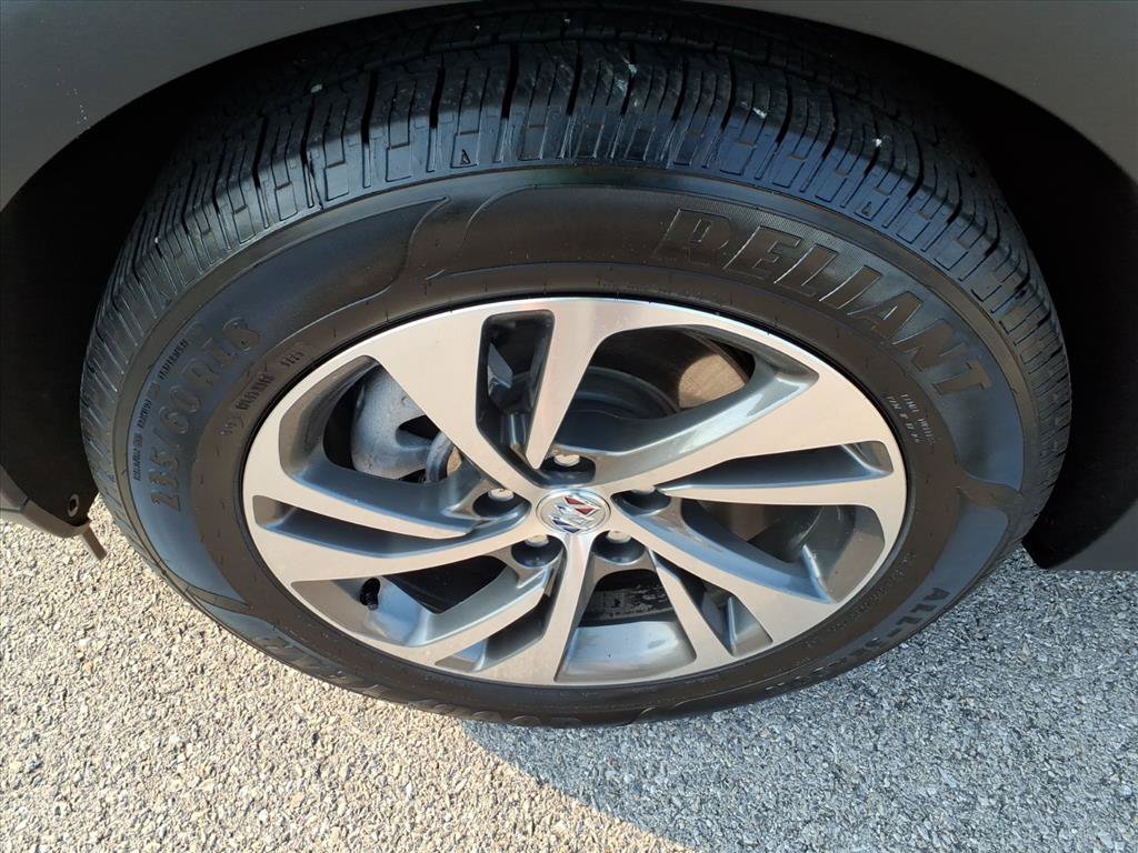 Certified 2023 Buick Envision Essence FWD image 10