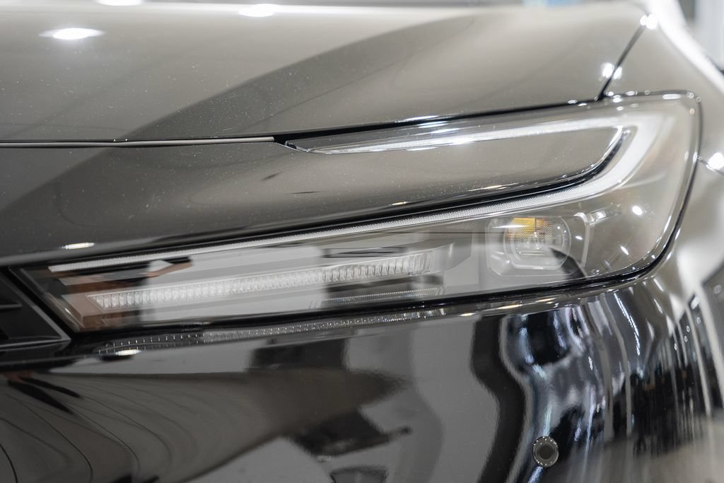 New 2027 Toyota Prius Plug-In Hybrid w/ Limited Premium Package FWD image 14