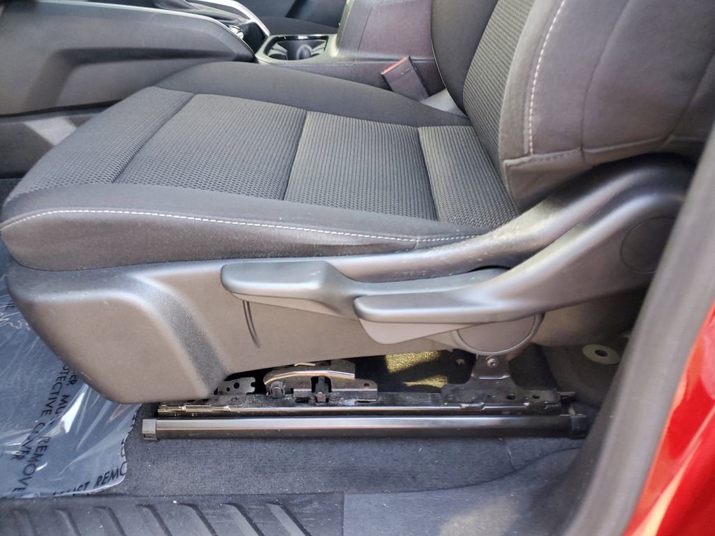 Used 2024 Chevrolet Colorado LT w/ LT Convenience Package image 13