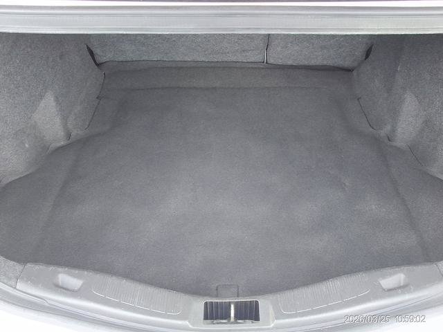 Used 2015 Ford Fusion SE FWD image 16