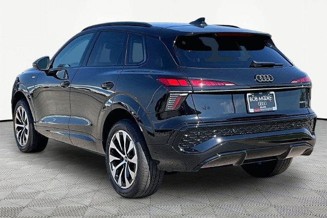 New 2026 Audi Q3 quattro 2.0T AWD/4WD image 10