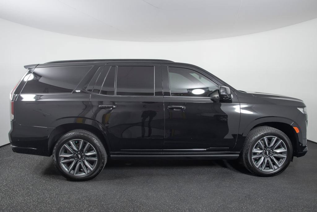 Used 2022 Cadillac Escalade Sport Platinum w/ Heavy-Duty Trailer Package AWD/4WD image 19
