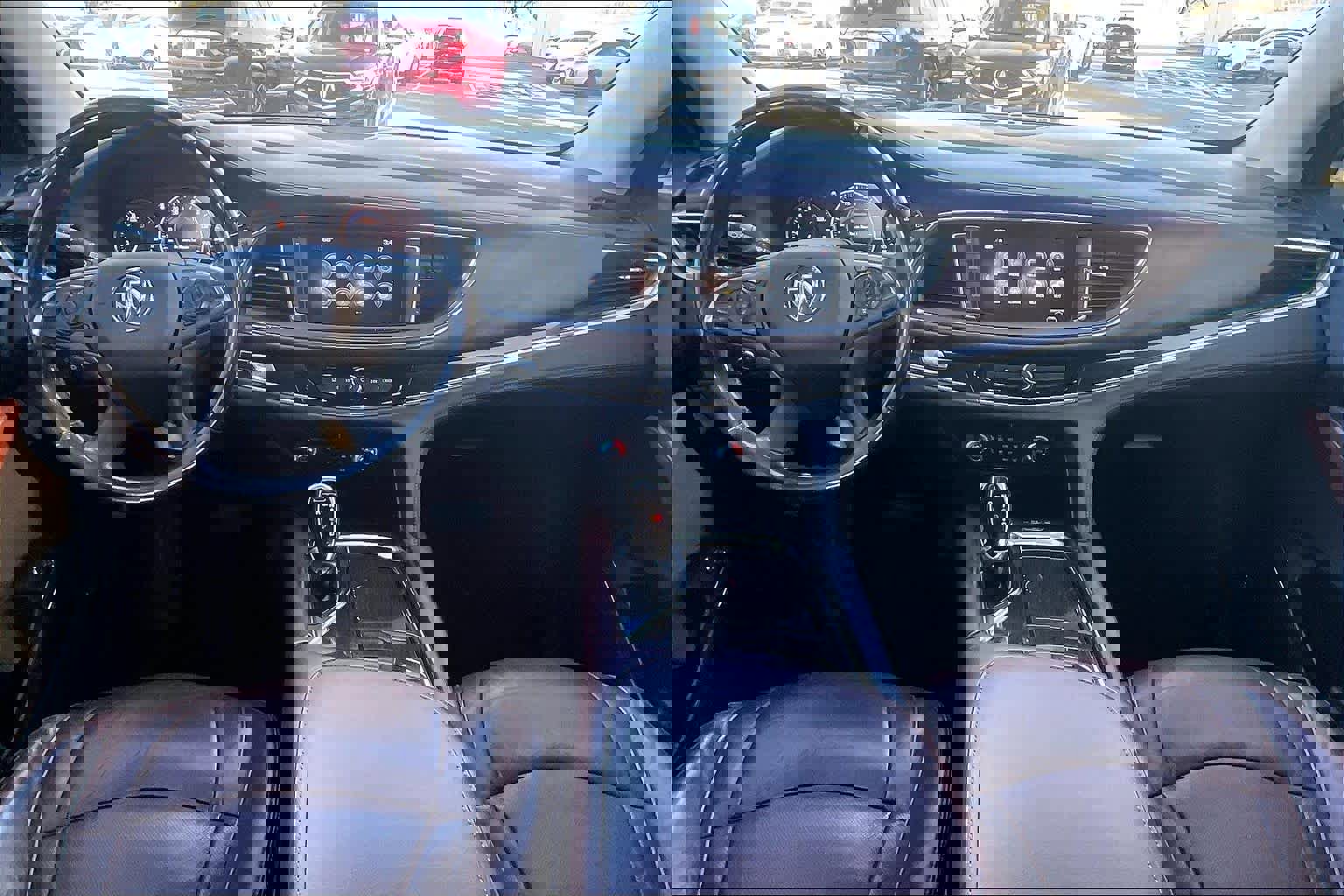 Used 2018 Buick Enclave Avenir w/ Avenir Technology Package image 17