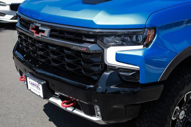 Used 2025 Chevrolet Silverado 1500 ZR2 w/ Technology Package AWD/4WD image 23