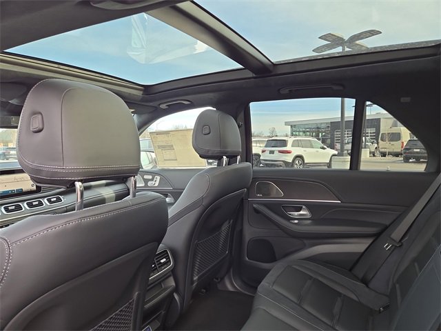 New 2026 Mercedes-Benz GLE 63 AMG S image 32