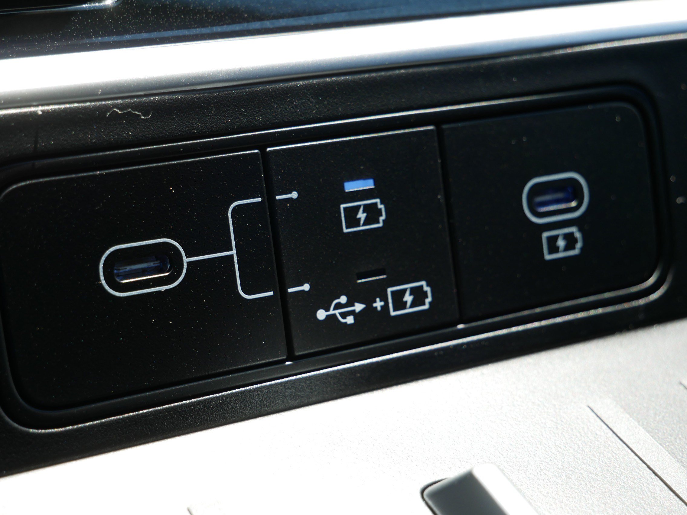Certified 2026 Hyundai Santa Fe SE AWD/4WD image 23