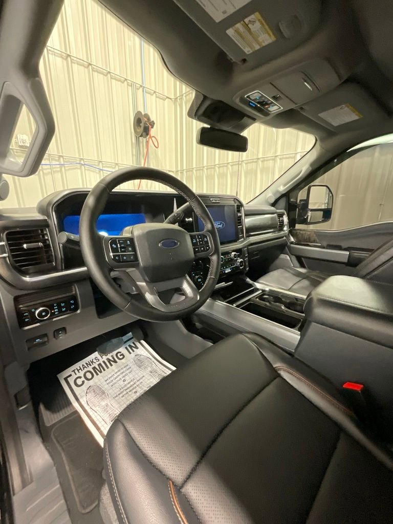 Used 2025 Ford F350 Lariat w/ Lariat Ultimate Package AWD/4WD image 9