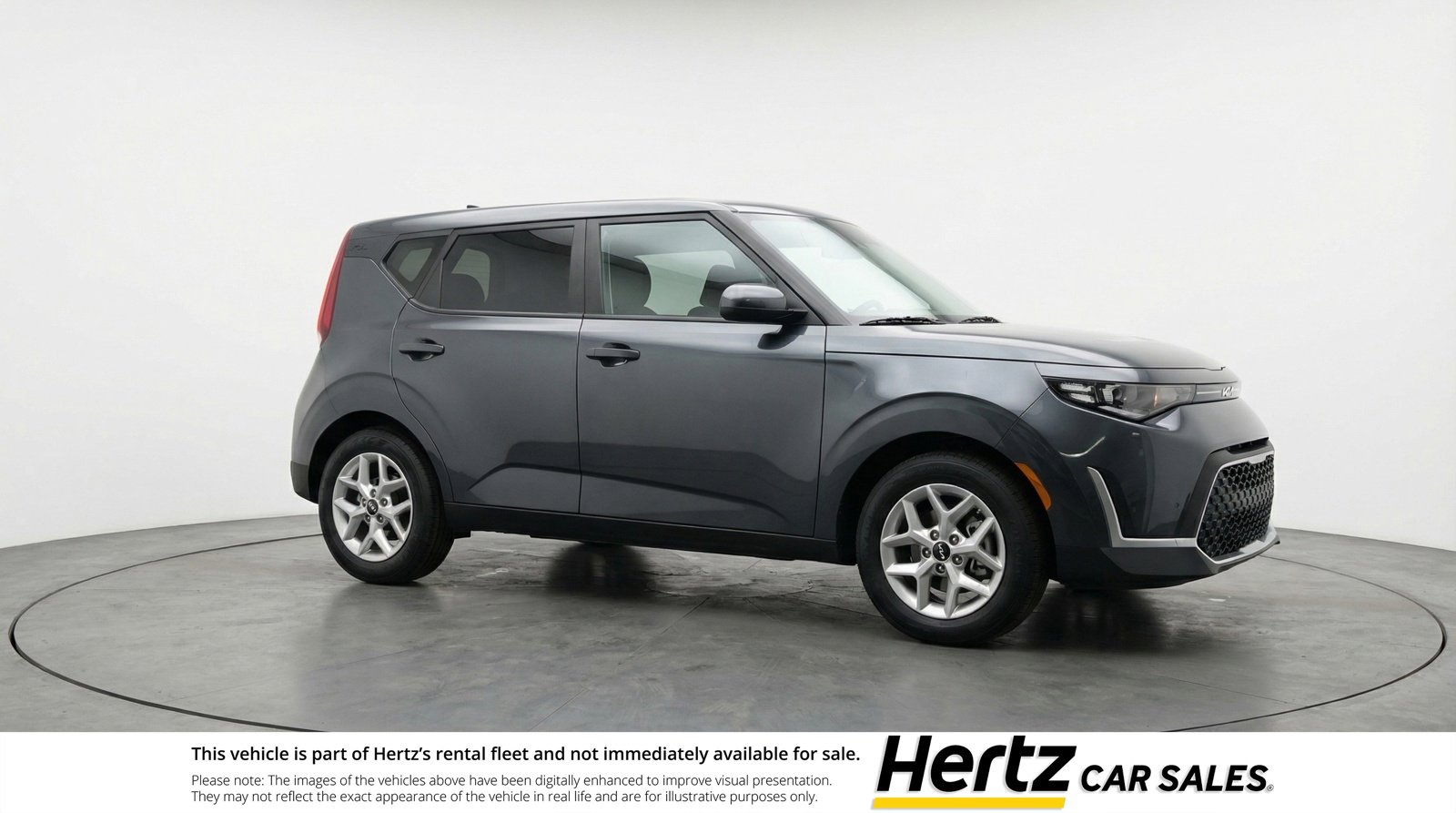 Used 2025 Kia Soul LX w/ LX Technology Package FWD image 1
