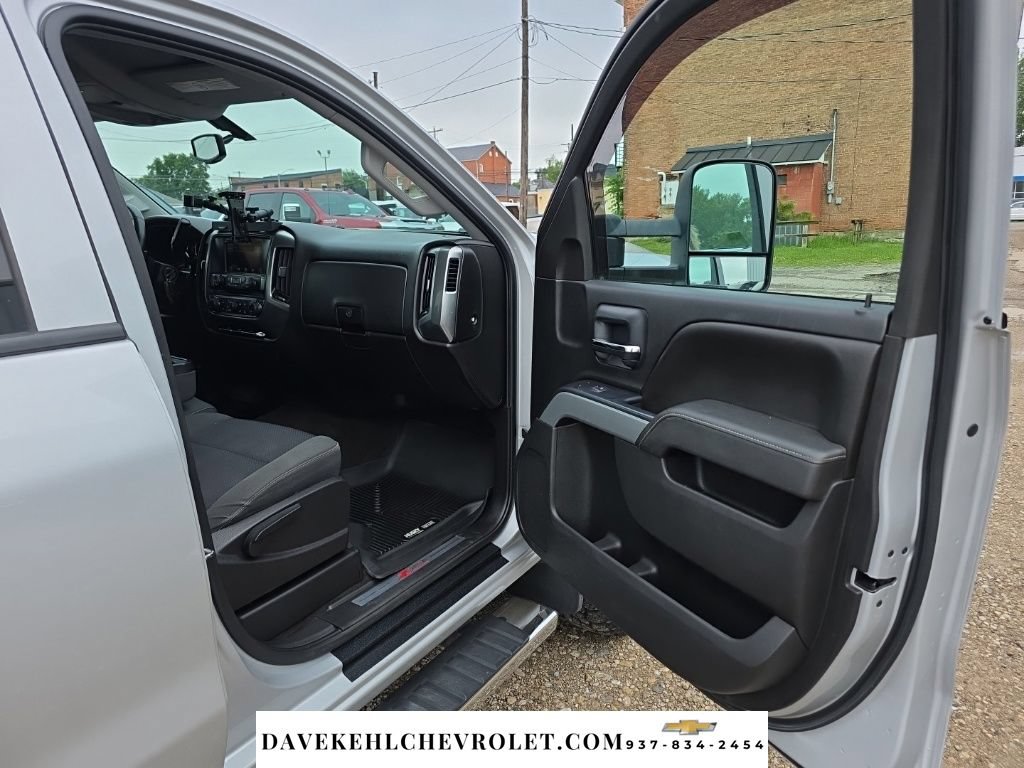 Used 2015 Chevrolet Silverado 2500 LT w/ LT Convenience Package AWD/4WD image 29