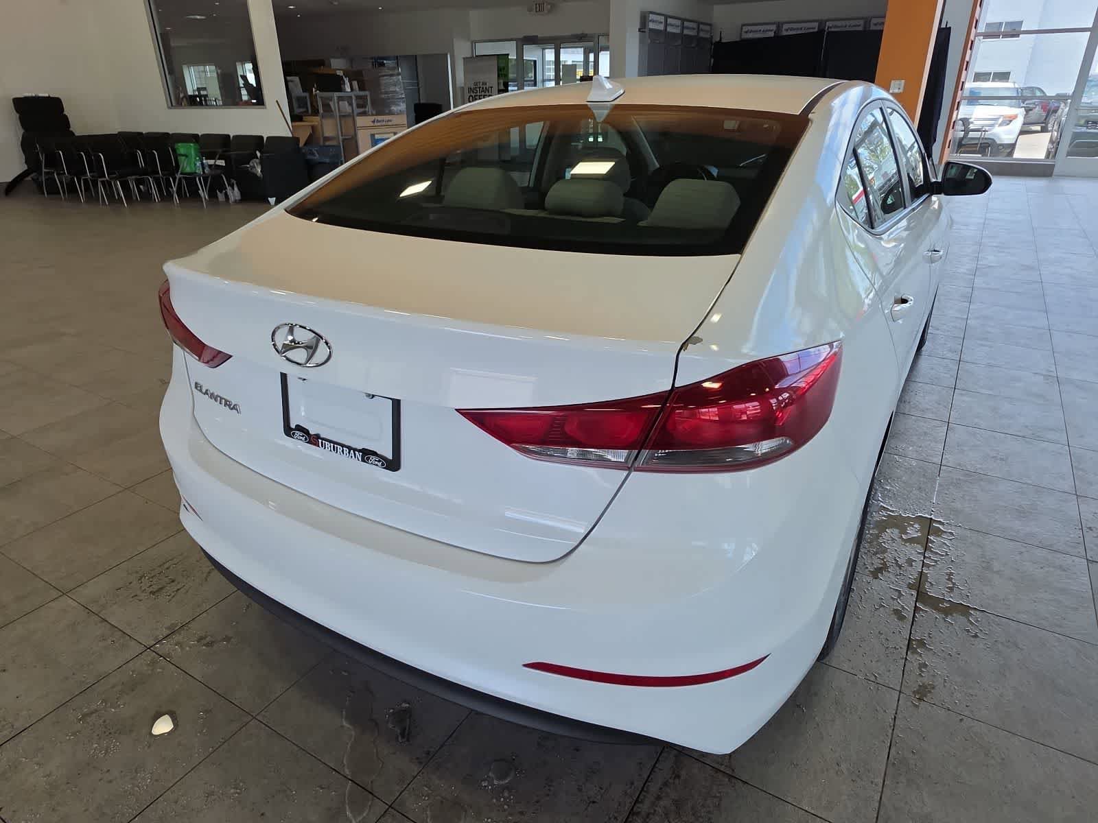 Used 2018 Hyundai Elantra Value Edition FWD image 8