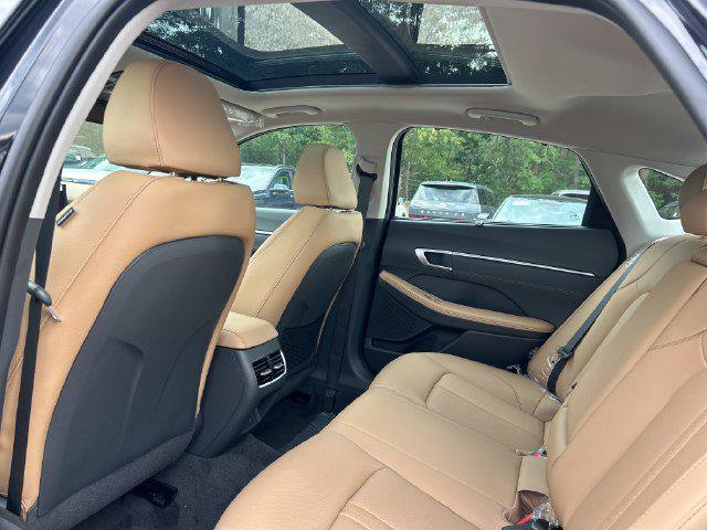 New 2026 Hyundai Sonata Limited FWD image 21