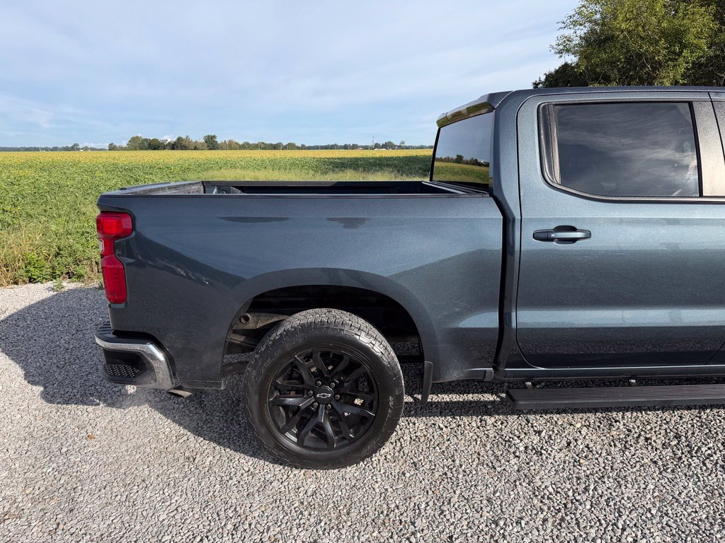 Used 2019 Chevrolet Silverado 1500 LT w/ All-Star Edition AWD/4WD image 19