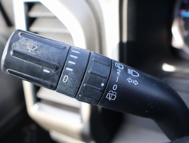 Used 2019 Ford Expedition Max XLT image 26