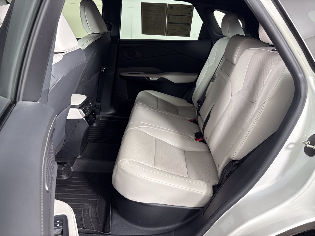 Used 2023 Lexus RX 350 Premium Plus w/ Cold Area Package FWD image 30