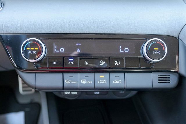 New 2026 Hyundai Elantra Sport image 17