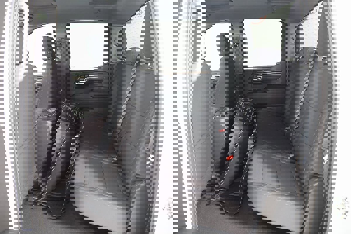 Used 2024 Chevrolet Silverado 1500 LT Trail Boss image 47